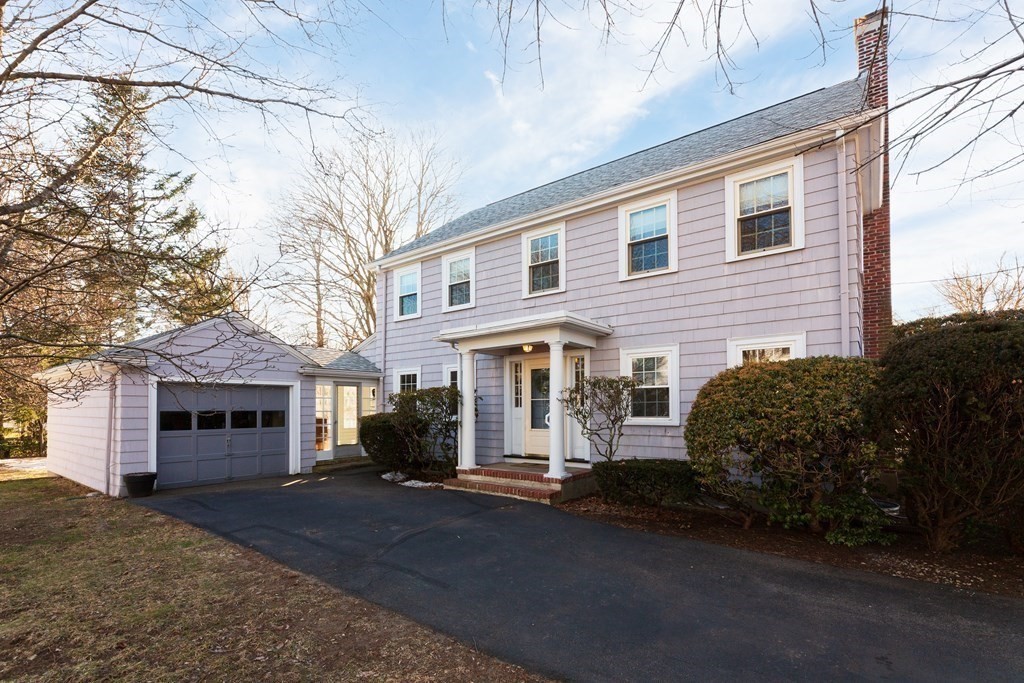 54 Rustlewood Road Milton, MA 02186 - Photo 2 of 23 Gallery Image 2