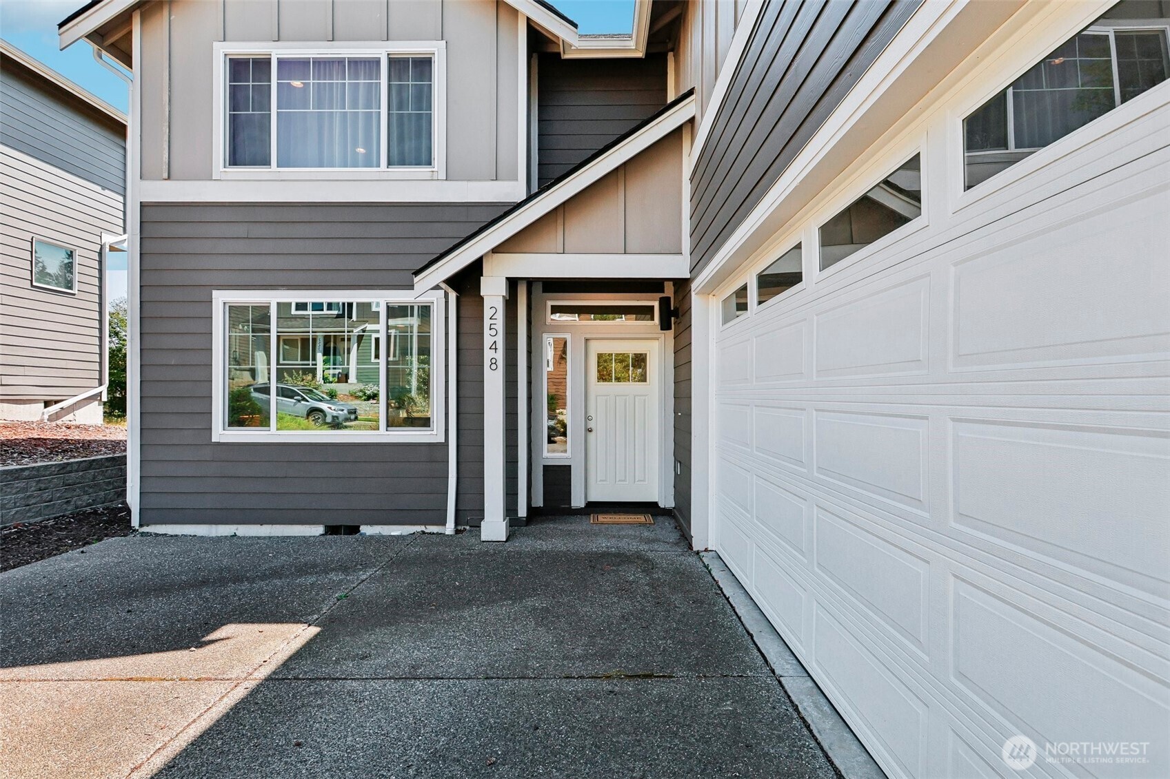 2548 Filbert Avenue Bremerton, WA 98310 - Photo 3 of 35 Gallery Image 3