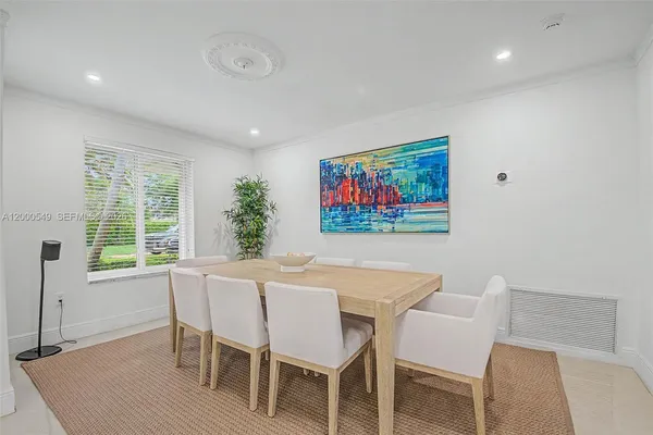 $12,000 | 7230 Southwest 104th Street, Pinecrest, FL 33156