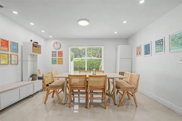 $12,000 | 7230 Southwest 104th Street, Pinecrest, FL 33156