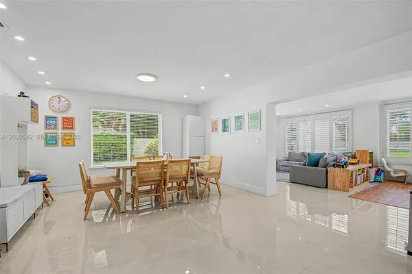 $12,000 | 7230 Southwest 104th Street, Pinecrest, FL 33156