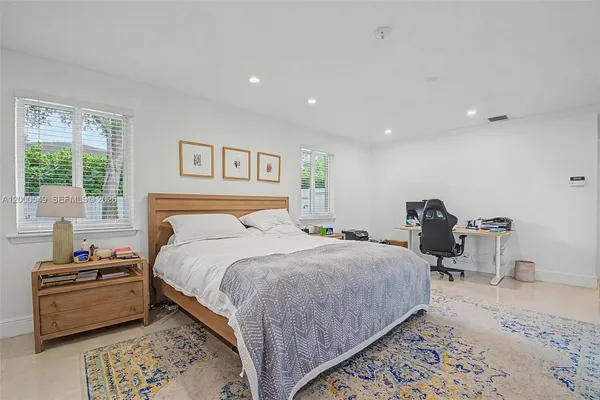 $12,000 | 7230 Southwest 104th Street, Pinecrest, FL 33156