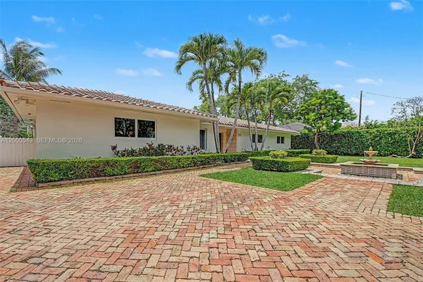 $12,000 | 7230 Southwest 104th Street, Pinecrest, FL 33156