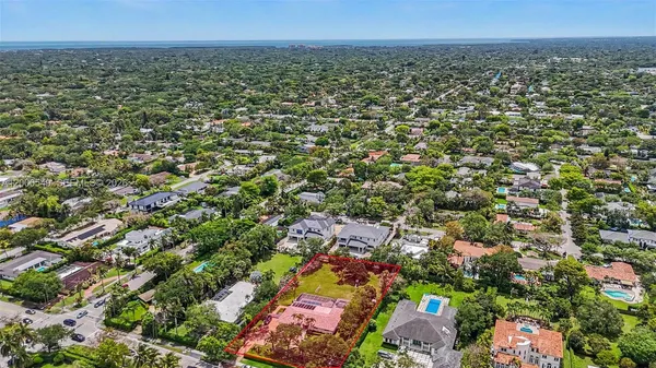 $12,000 | 7230 Southwest 104th Street, Pinecrest, FL 33156