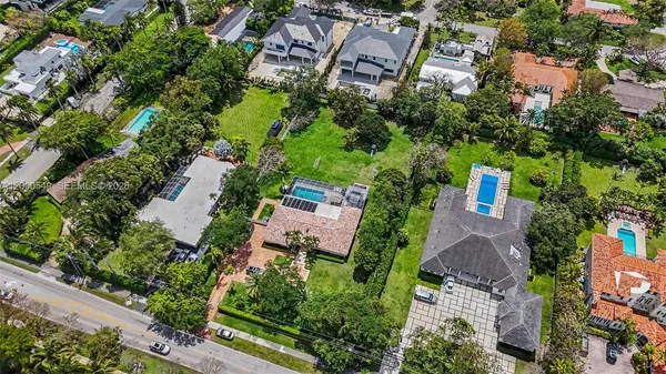 $12,000 | 7230 Southwest 104th Street, Pinecrest, FL 33156