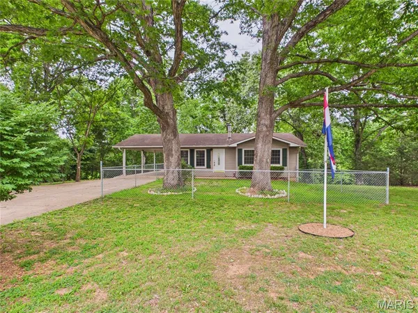 $175,000 | 404 Ridgeview Drive, Piedmont, MO 63957