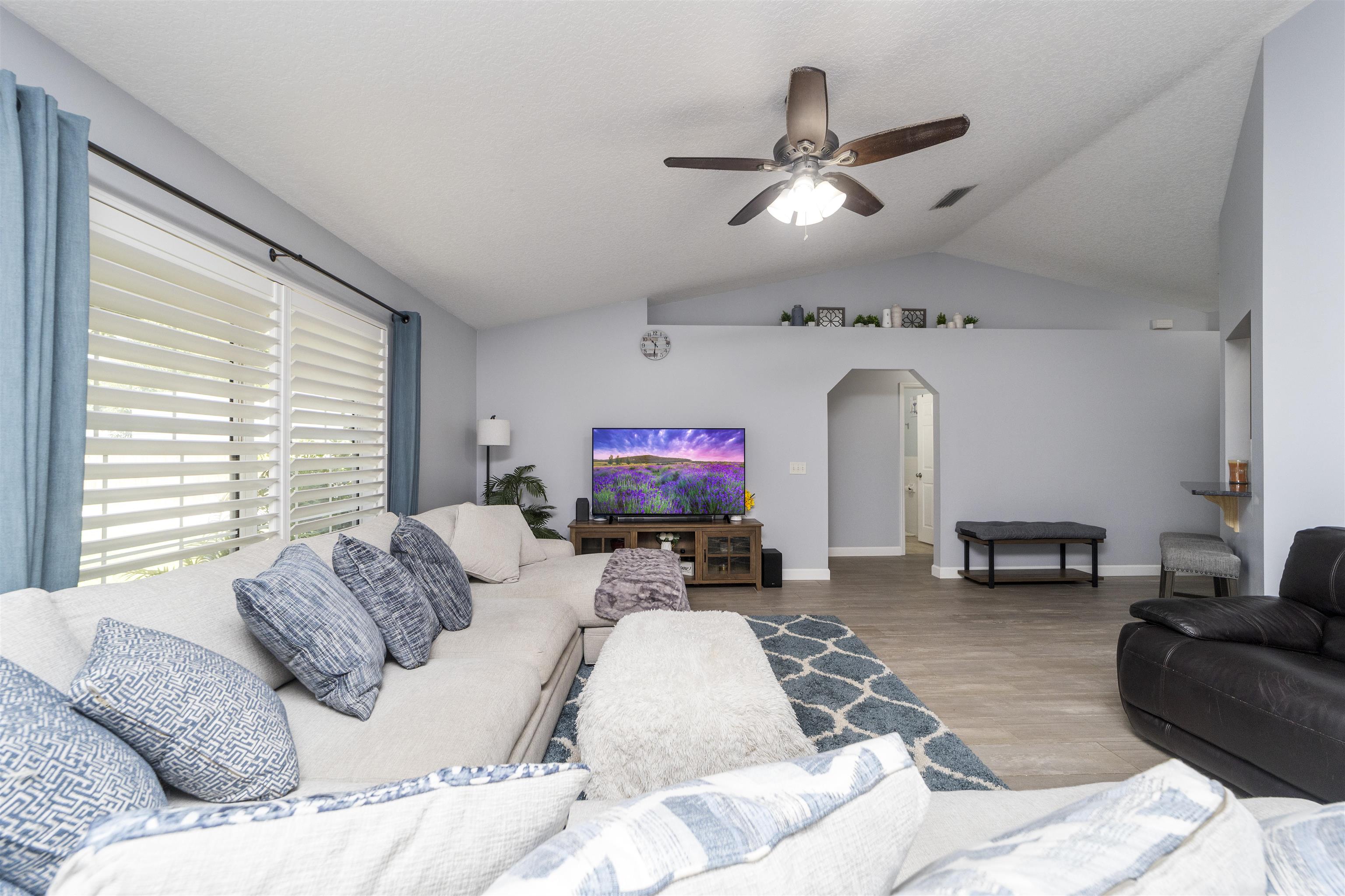 845 Wildwood Drive St. Augustine, FL 32086 - Photo 11 of 58 a living room with furniture