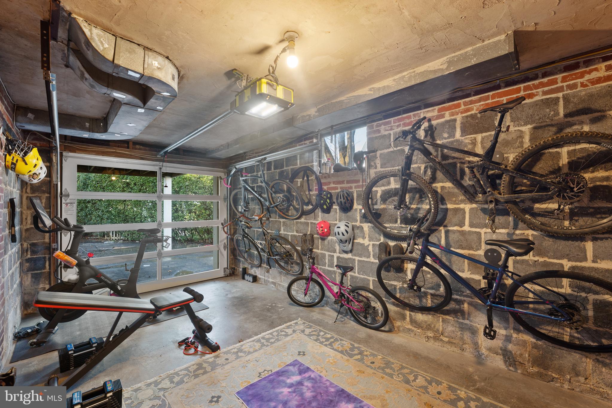5900 Harwick Road Bethesda, MD 20816 - Photo 18 of 21 Garage