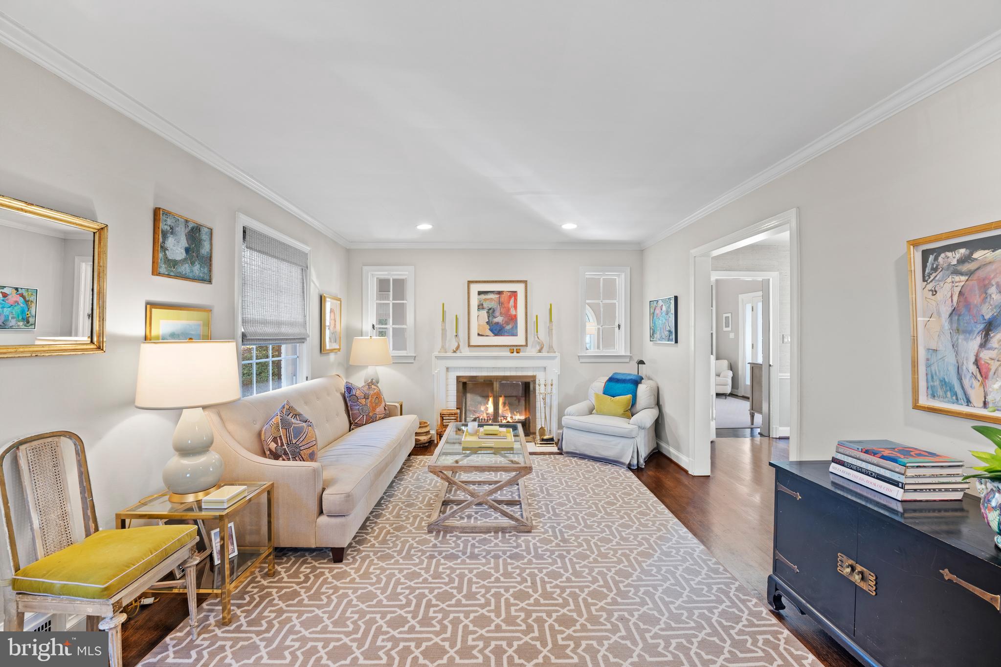 5900 Harwick Road Bethesda, MD 20816 - Photo 3 of 21 Living Room