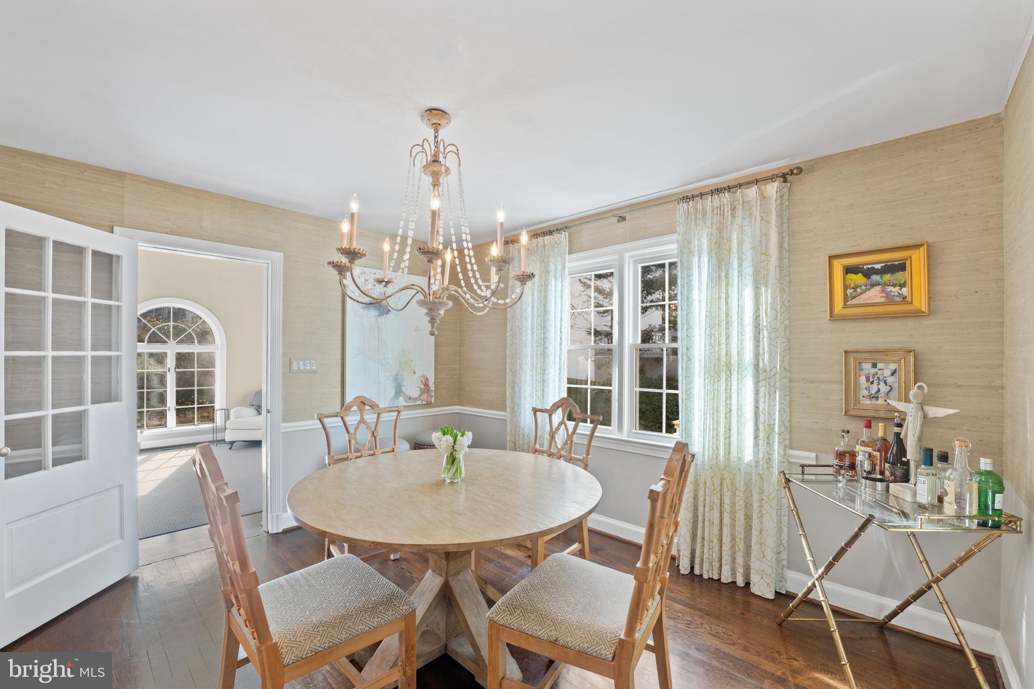 5900 Harwick Road Bethesda, MD 20816 - Photo 4 of 21 Dining Room