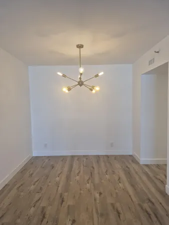 $3,250 | 600 West 9th Street, Unit 1011, Los Angeles, CA 90015