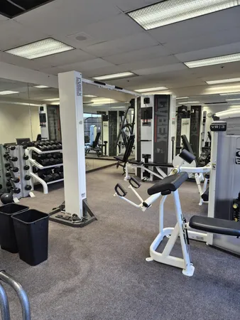 $3,250 | 600 West 9th Street, Unit 1011, Los Angeles, CA 90015
