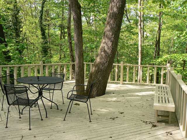 443 Walhalla Road Columbus, OH 43202 - Photo 17 of 24