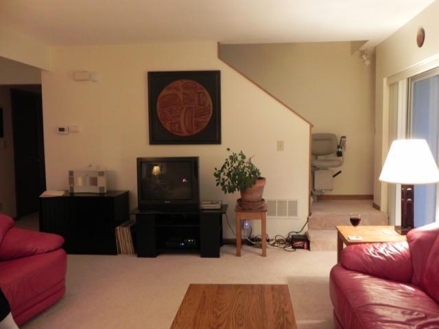 443 Walhalla Road Columbus, OH 43202 - Photo 4 of 24