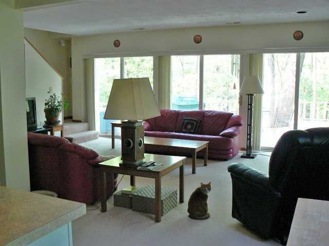 443 Walhalla Road Columbus, OH 43202 - Photo 6 of 24