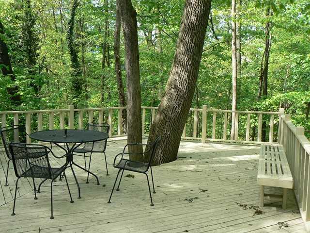 443 Walhalla Road Columbus, OH 43202 - Photo 8 of 24