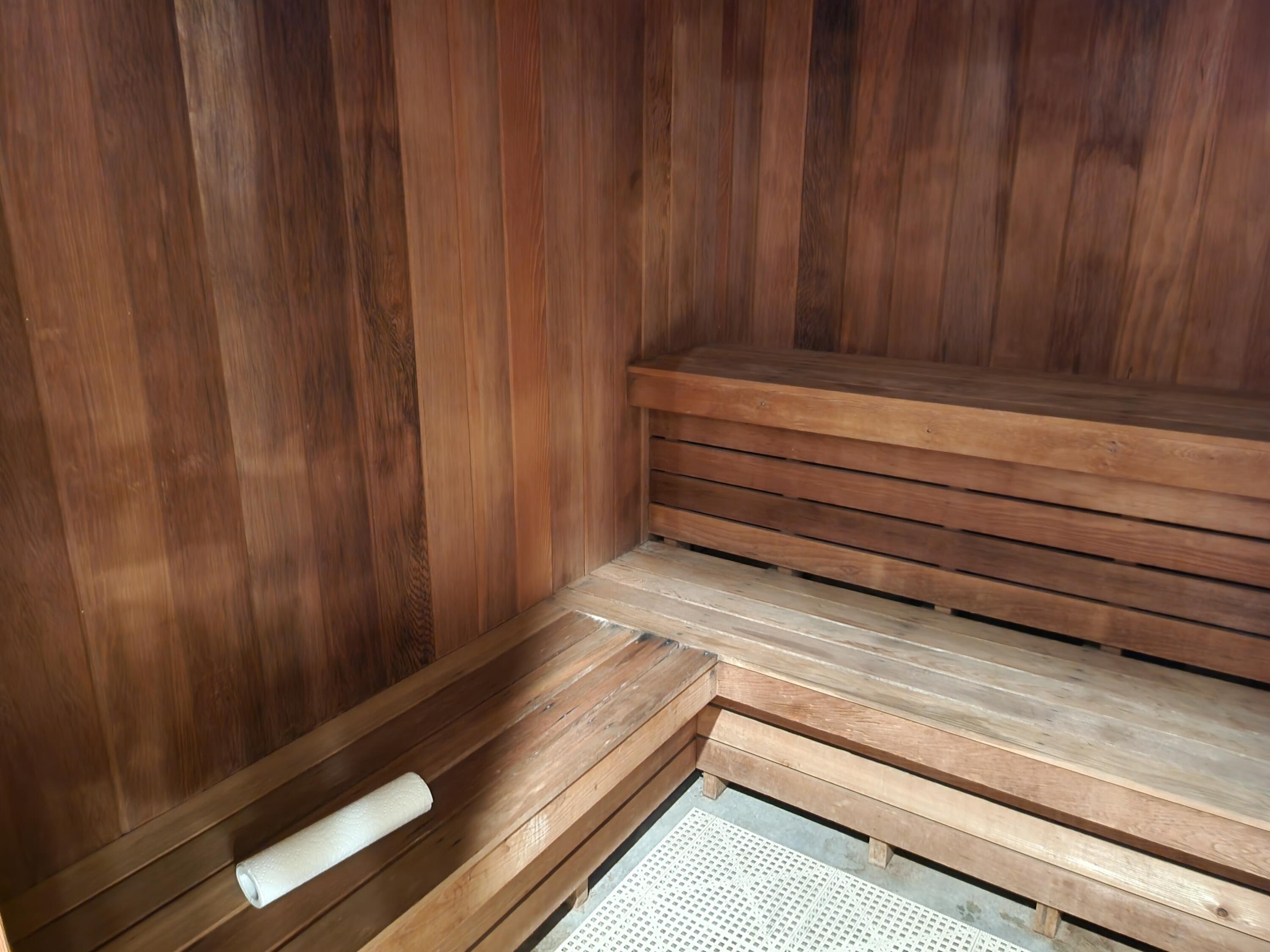 8951 Sunnywood Place Boca Raton, FL 33496 - Photo 39 of 47 8625 Jasmine Way Boca sauna