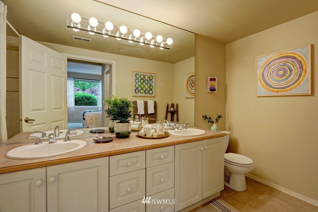 400 South 46th Place, Unit D Renton, WA 98055 - Photo 15 of 25