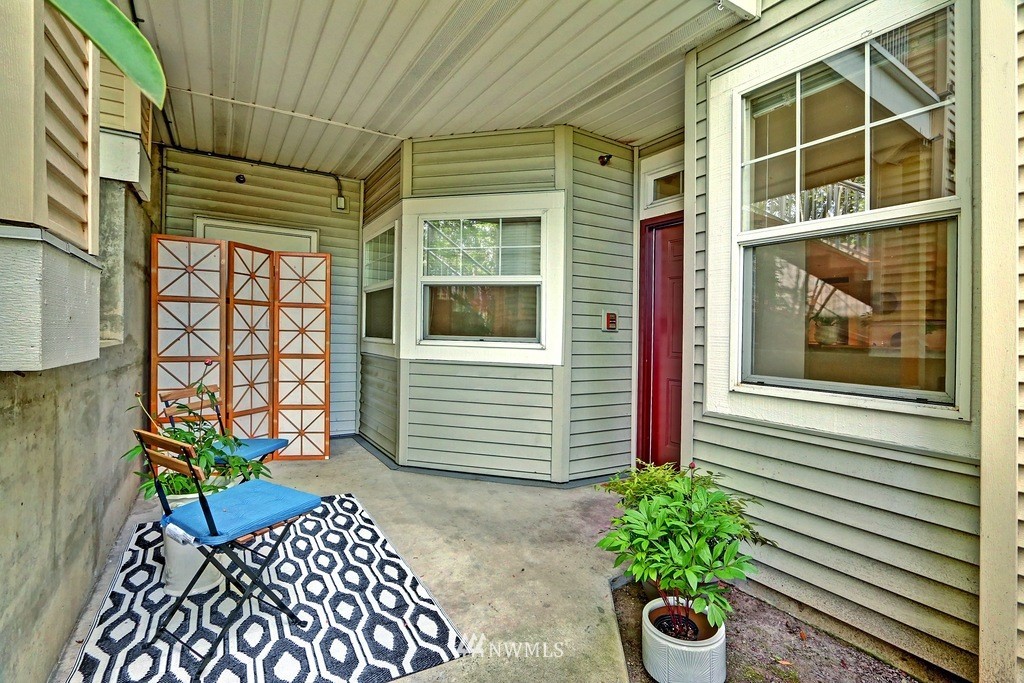 400 South 46th Place, Unit D Renton, WA 98055 - Photo 24 of 25