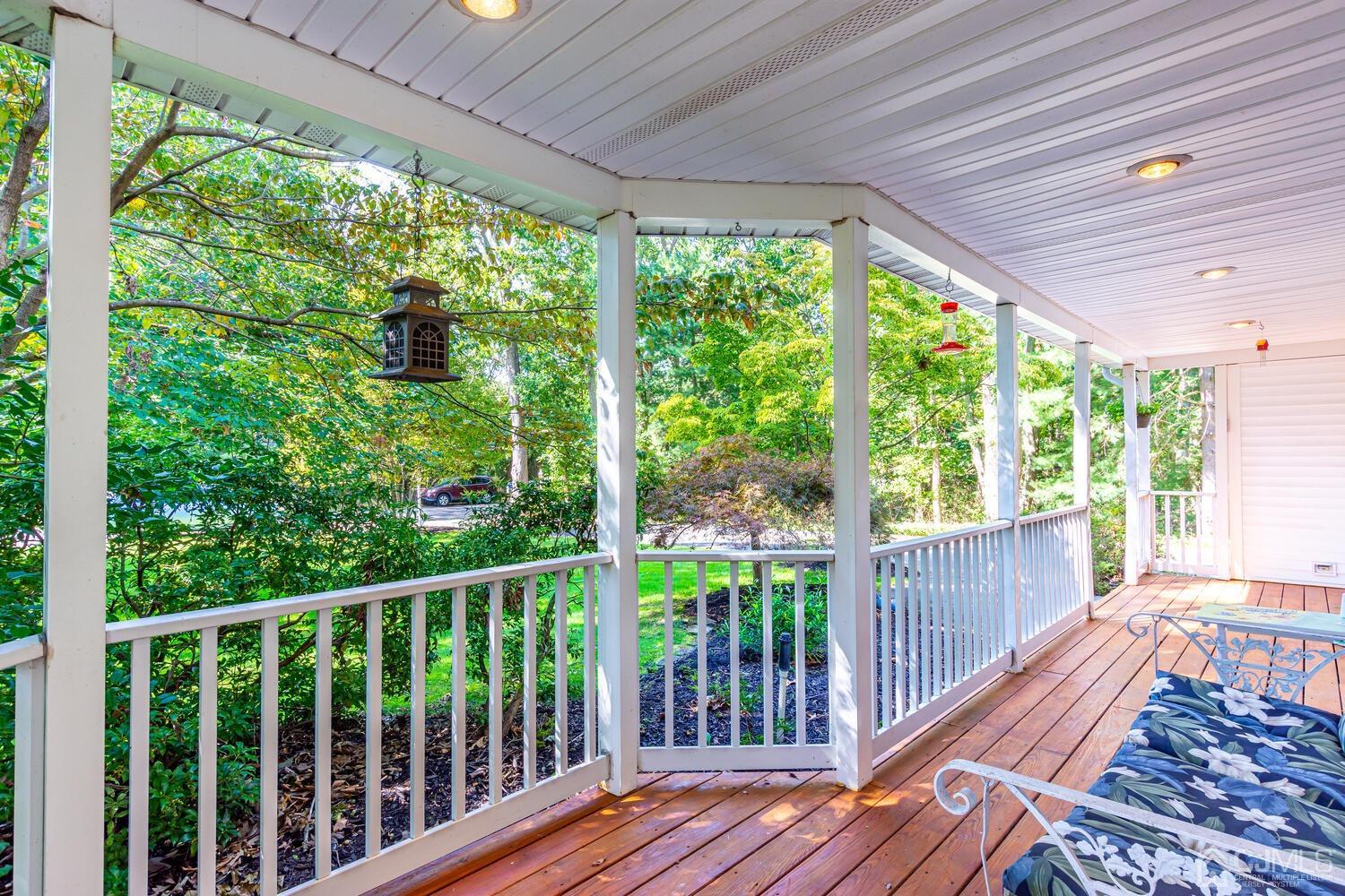 511 Declaration Lane Jackson, NJ 08527 - Photo 12 of 61 Gallery Image 12