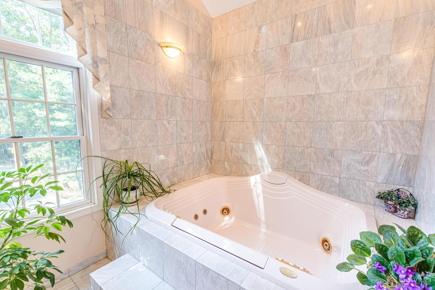511 Declaration Lane Jackson, NJ 08527 - Photo 40 of 61 Gallery Image 40