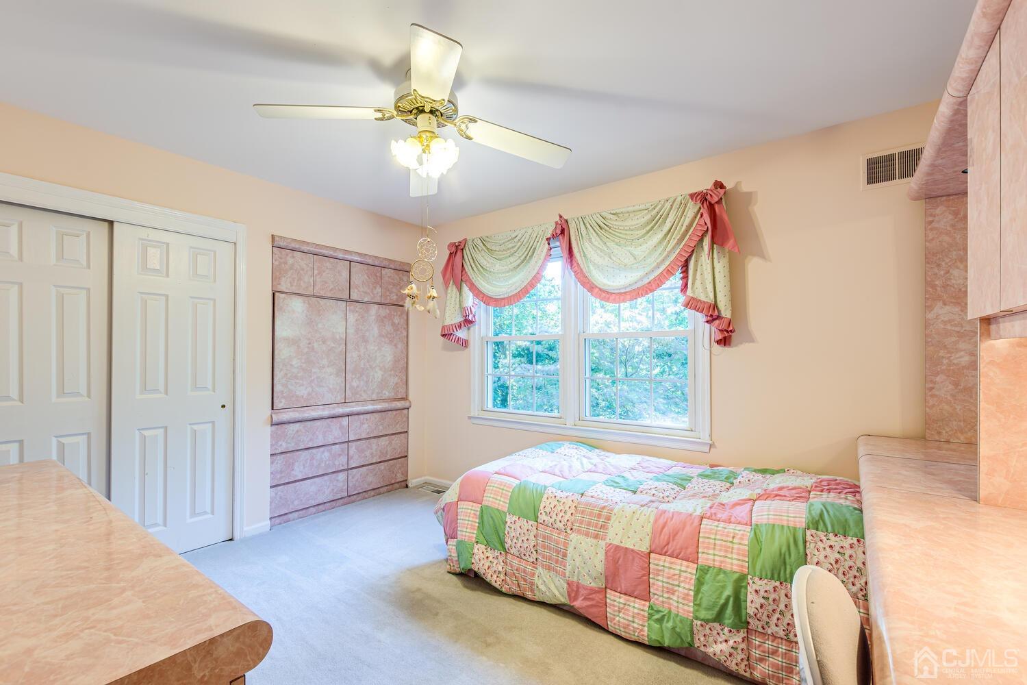 511 Declaration Lane Jackson, NJ 08527 - Photo 43 of 61 Gallery Image 43