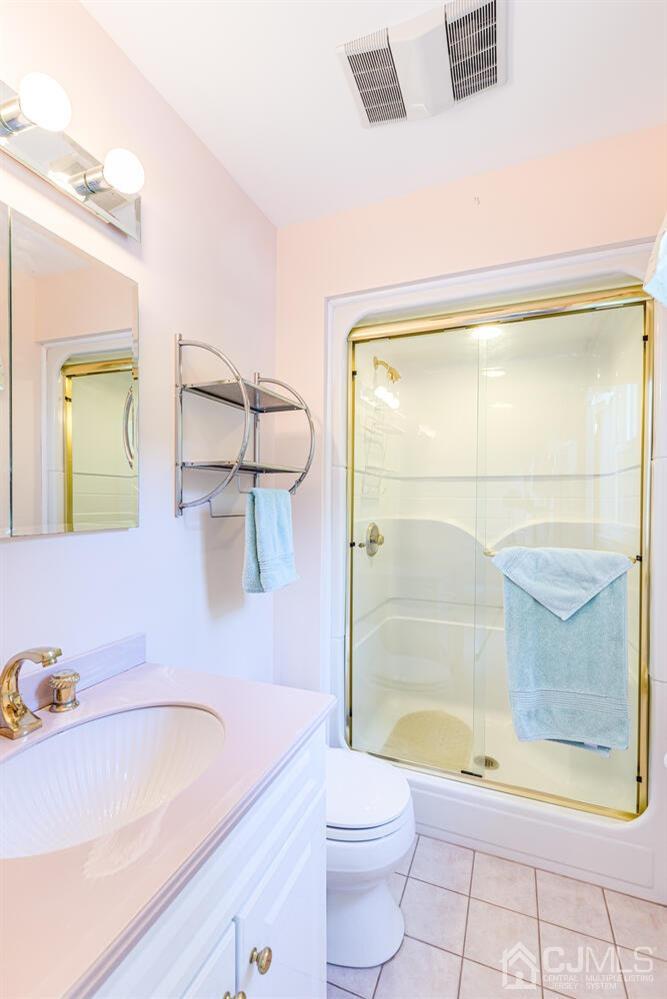 511 Declaration Lane Jackson, NJ 08527 - Photo 47 of 61 Gallery Image 47