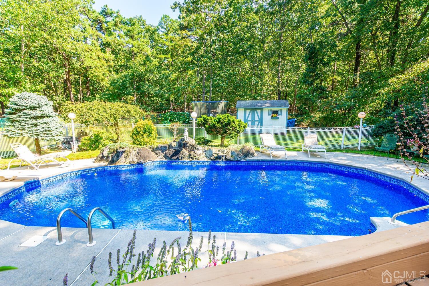 511 Declaration Lane Jackson, NJ 08527 - Photo 55 of 61 Gallery Image 55
