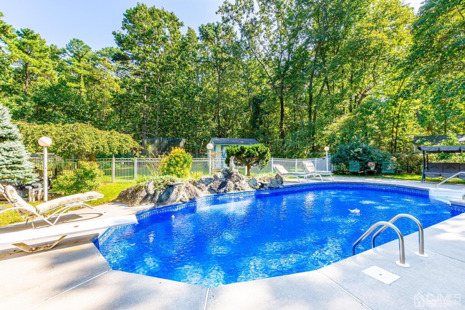 511 Declaration Lane Jackson, NJ 08527 - Photo 57 of 61 Gallery Image 57