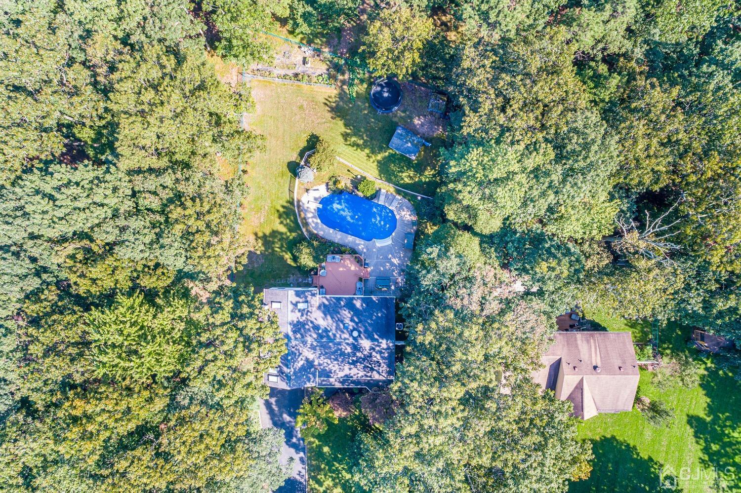 511 Declaration Lane Jackson, NJ 08527 - Photo 8 of 61 Gallery Image 8