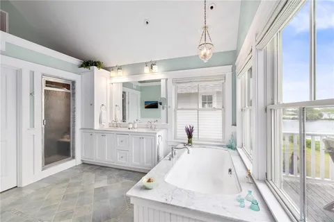 $1,995,000 | 19 Teal Drive, South Kingstown, RI 02879