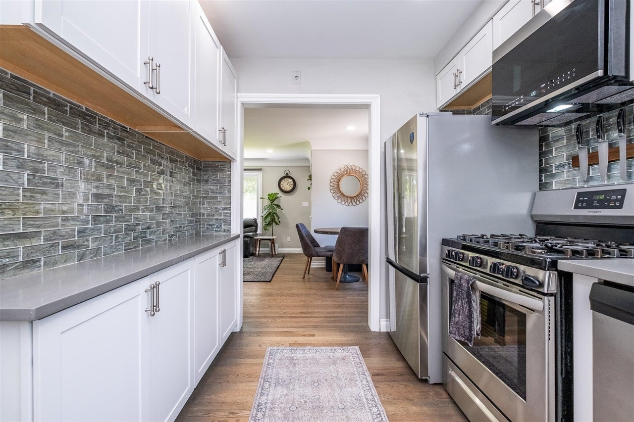 332 Normandy Road Royal Oak, MI 48073 - Photo 13 of 38 Gallery Image 13
