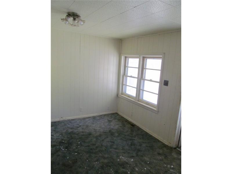 3045 Holt Road Indianapolis, IN 46221 - Photo 2 of 6 Gallery Image 2