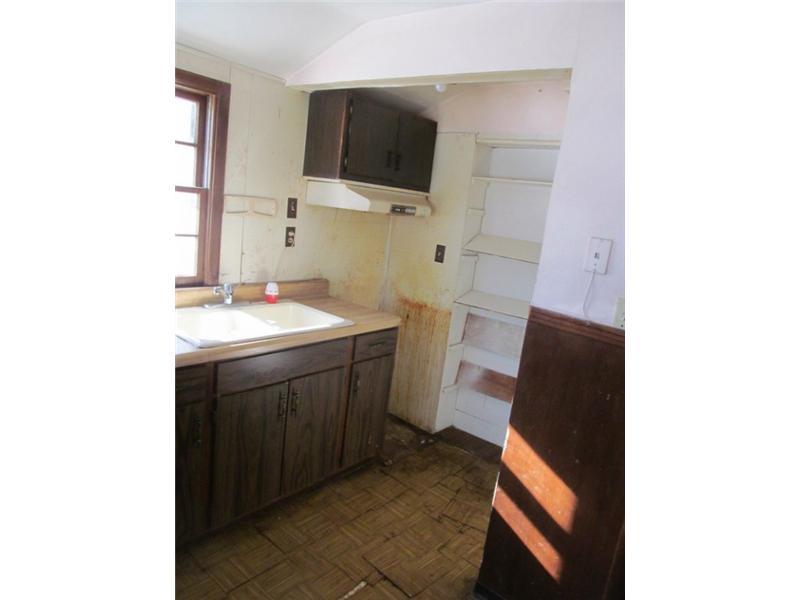 3045 Holt Road Indianapolis, IN 46221 - Photo 6 of 6 Gallery Image 6
