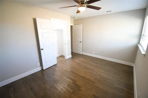 $3,100 | 1422 Addington Street, Irving, TX 75062