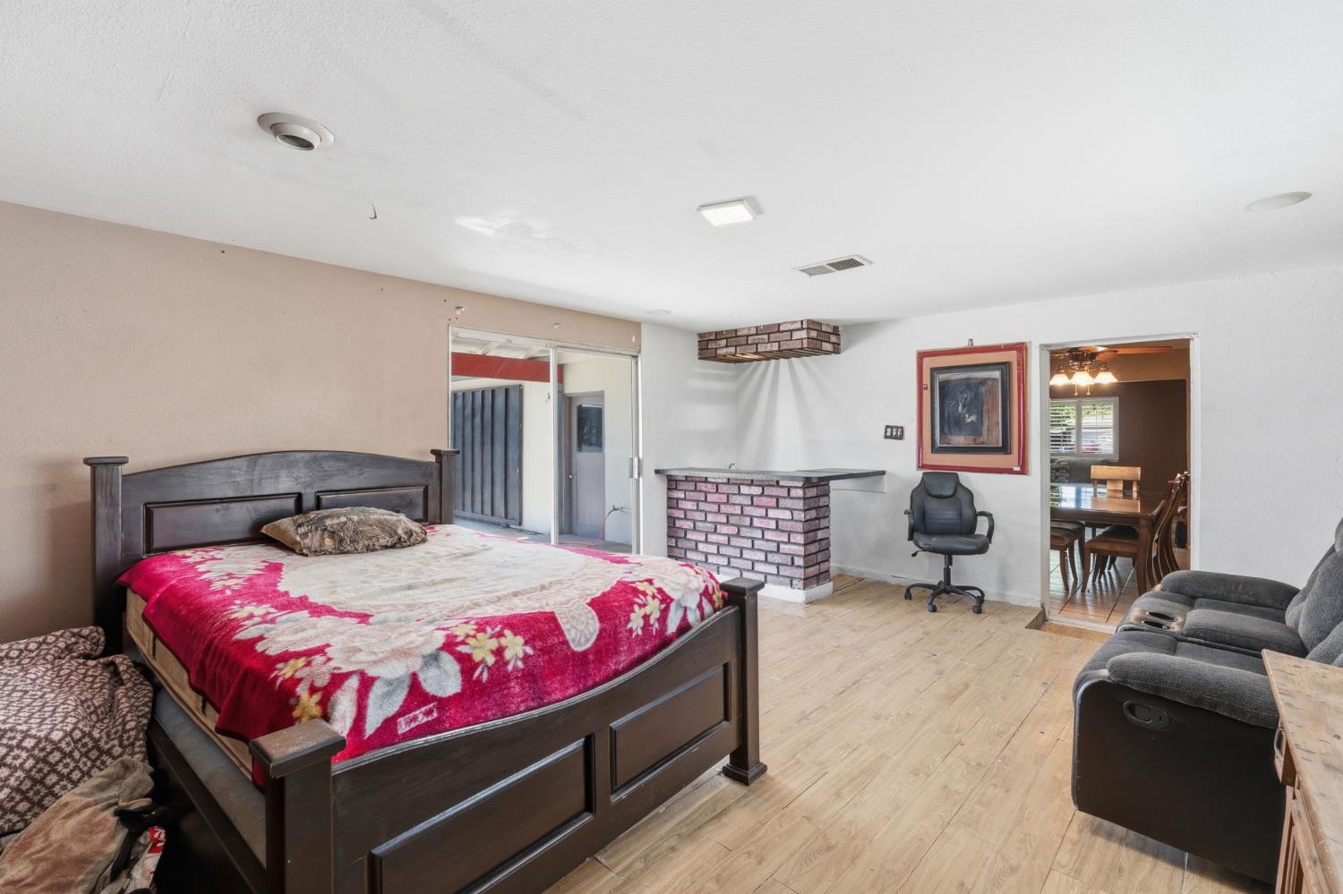 40694 Pearl Road Cutler, CA 93615 - Photo 13 of 30