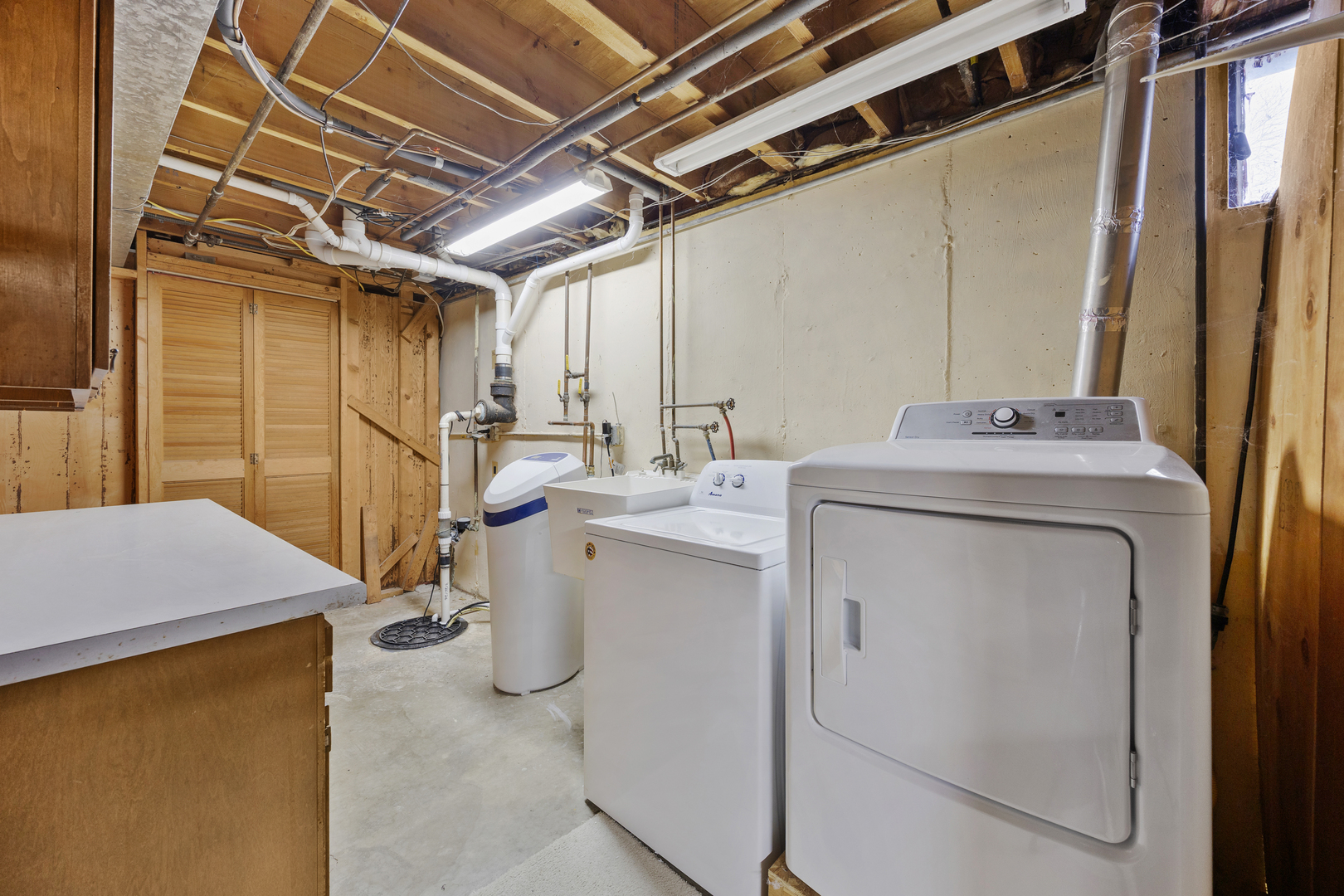 810 Revere Road South Elgin, IL 60177 - Photo 18 of 28 Gallery Image 18