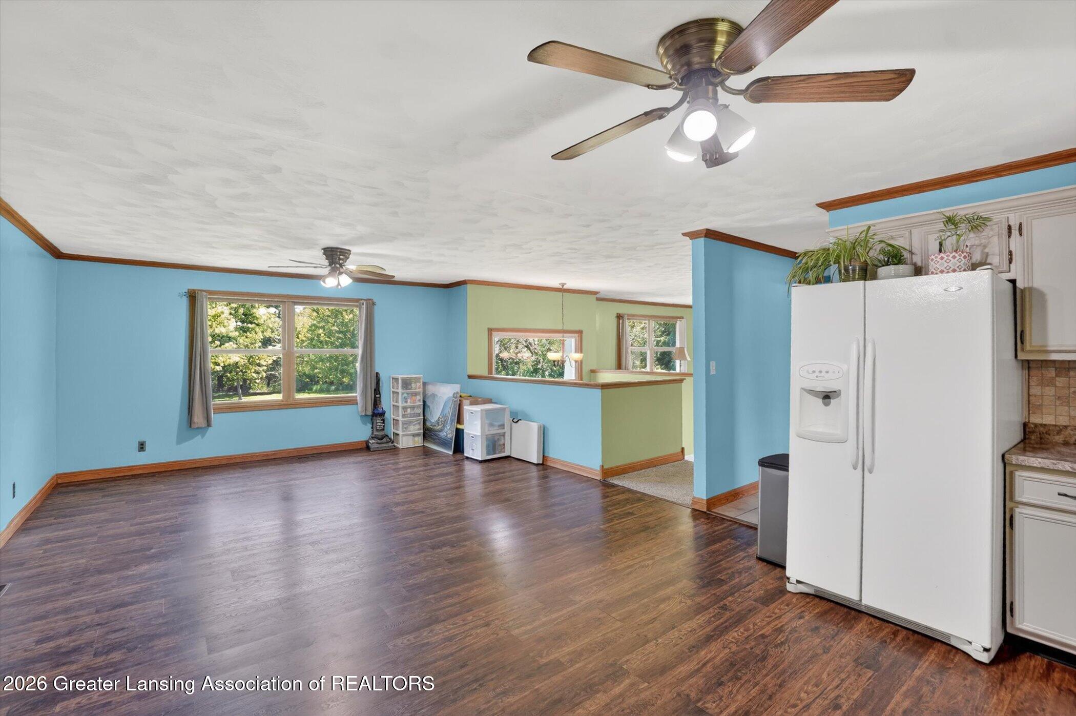2141 North Meridian Road Ovid, MI 48866 - Photo 9 of 34 12-2141-N-Meridian-WindowStill-Photograp