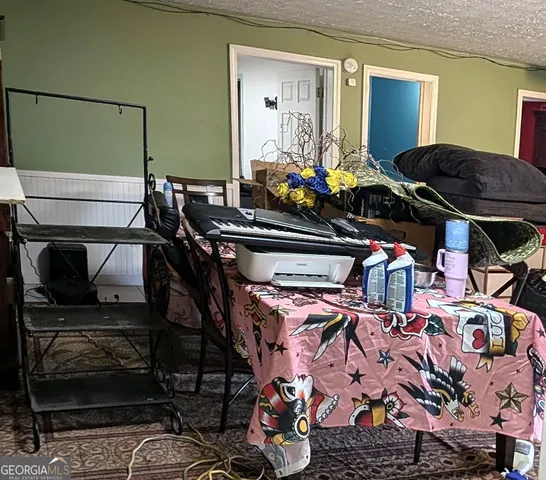 a bathroom with a toilet