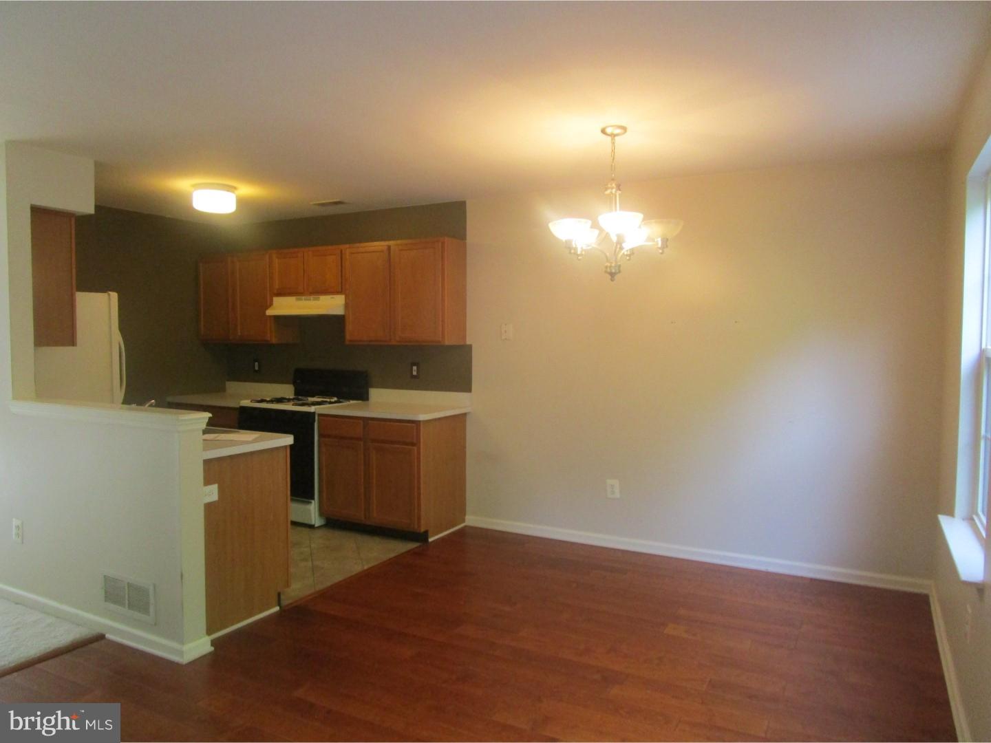 9 Millstream Road Clementon, NJ 08021 - Photo 3 of 12 Gallery Image 3