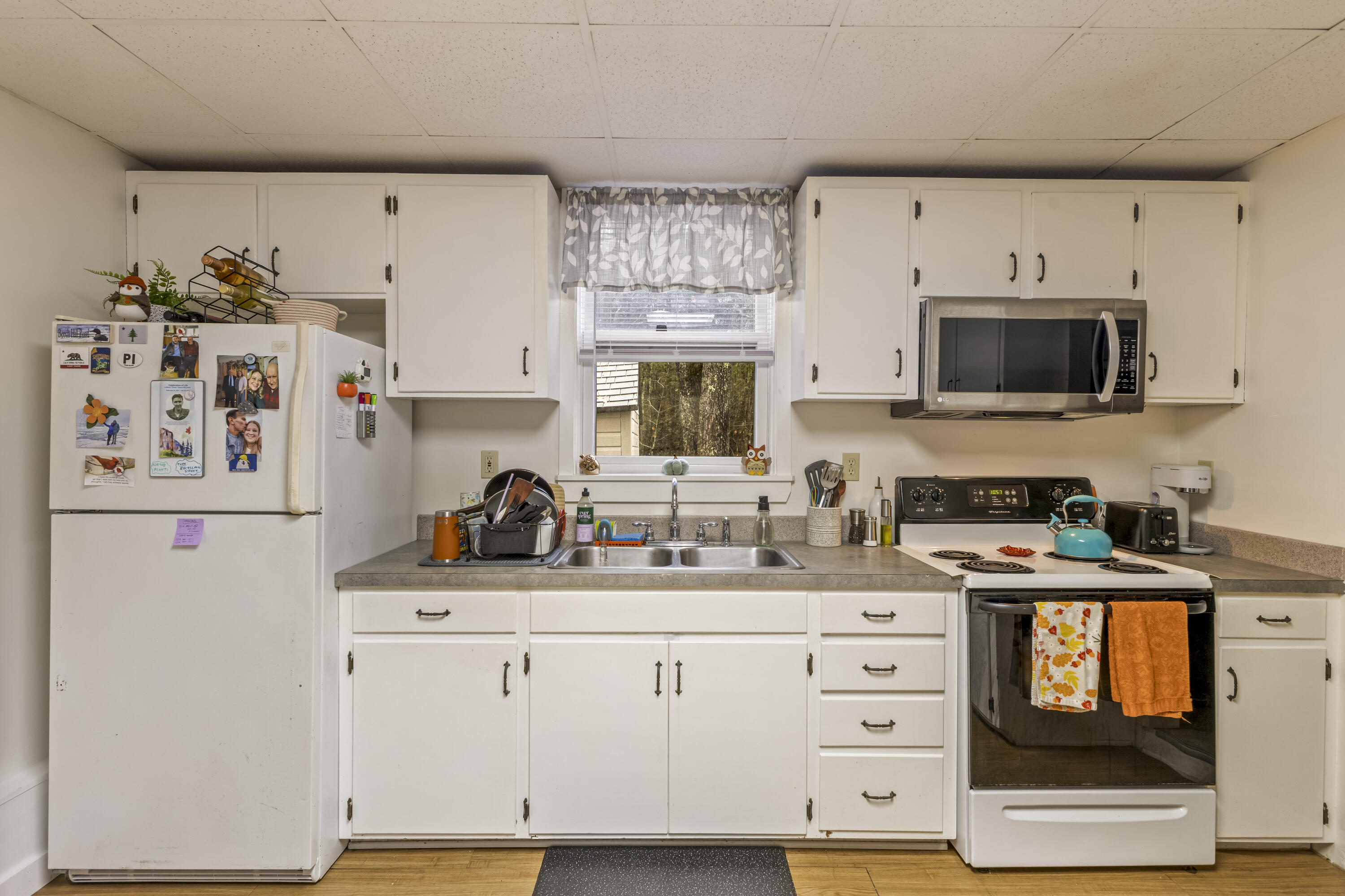 16 Pondview Road Old Orchard Beach, ME 04064 - Photo 9 of 52 _V5A3184
