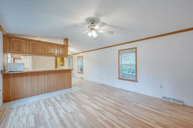 $128,499 | 86 Nh Rte 4a, Unit 6 UPPER, Enfield, NH 03748