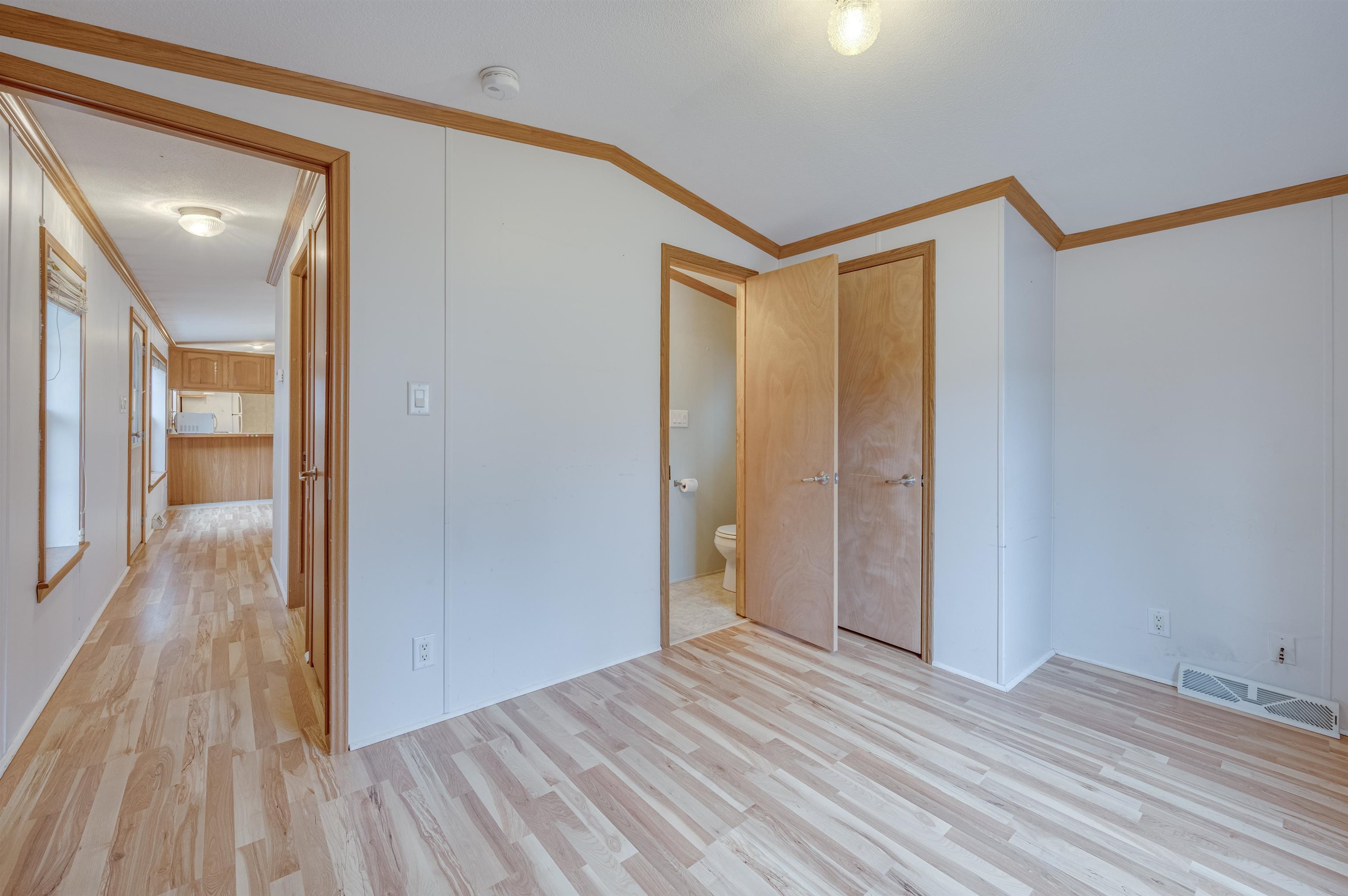 86 Nh Rte 4a, Unit 6 UPPER Enfield, NH 03748 - Photo 6 of 42