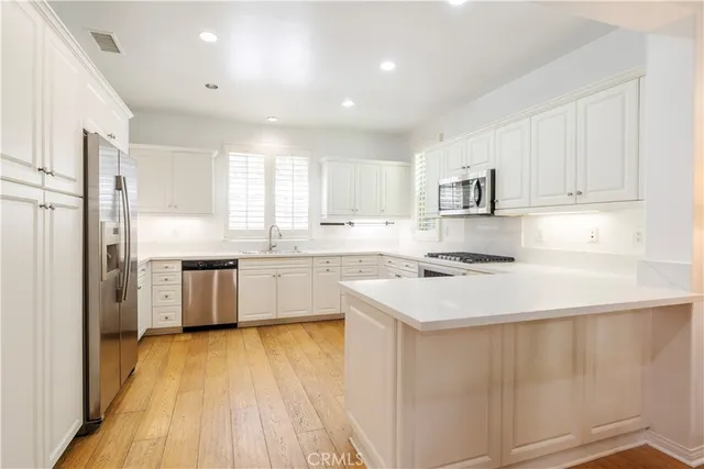 $1,790,000 | 320 Bronze, Irvine, CA 92618