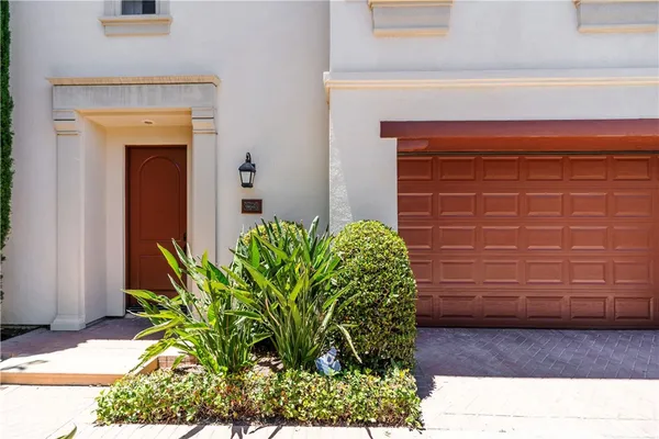 $1,790,000 | 320 Bronze, Irvine, CA 92618