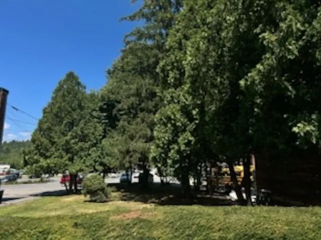 $2,150 | 368 Central Street, Unit 2, Franklin, NH 03235