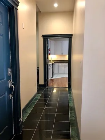 $2,150 | 368 Central Street, Unit 2, Franklin, NH 03235