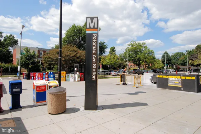 $1,249,500 | 1704 Independence Avenue Southeast, Washington, DC 20003