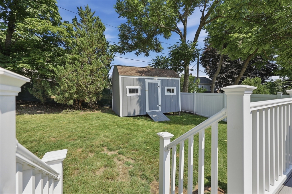 55 Westview Road Worcester, MA 01602 - Photo 24 of 30
