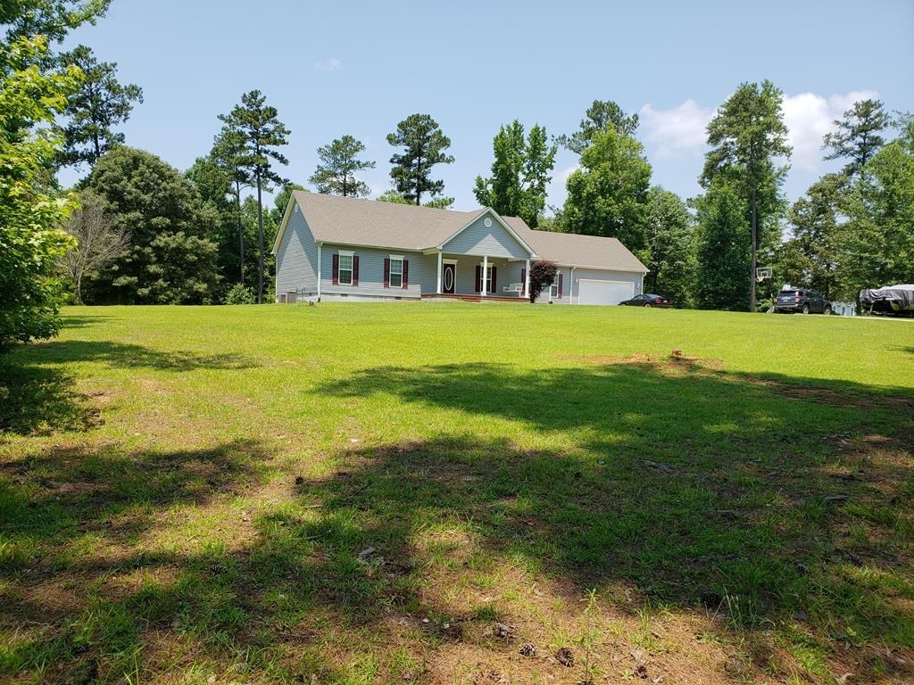 20 Lower Simmons Road Macon, GA 31220 - Photo 27 of 32 a front view of a house with a yard
